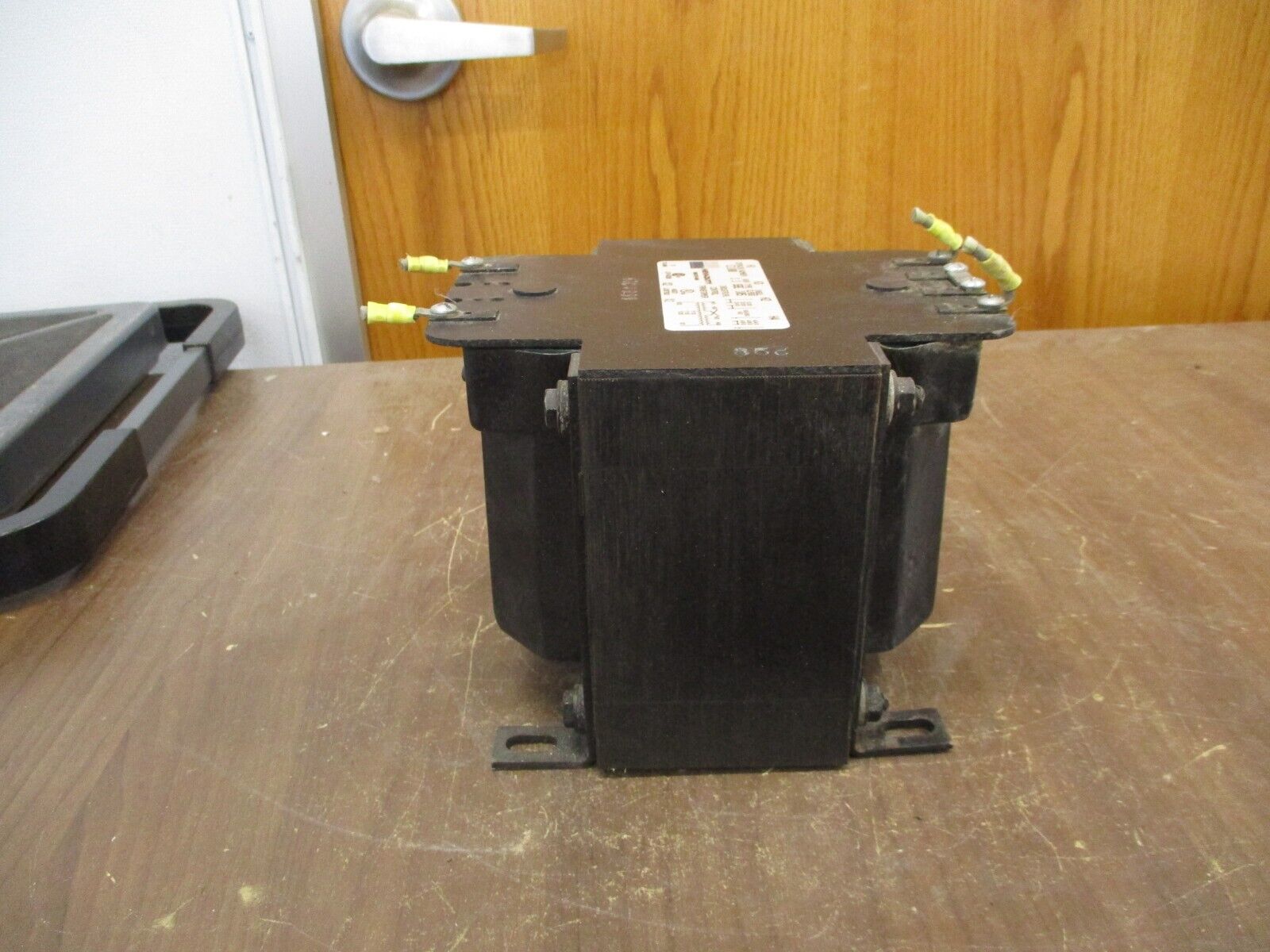 Hevi-Duty Control Transformer E1100 1.1KVA Pri 240/480V Sec 120V Used