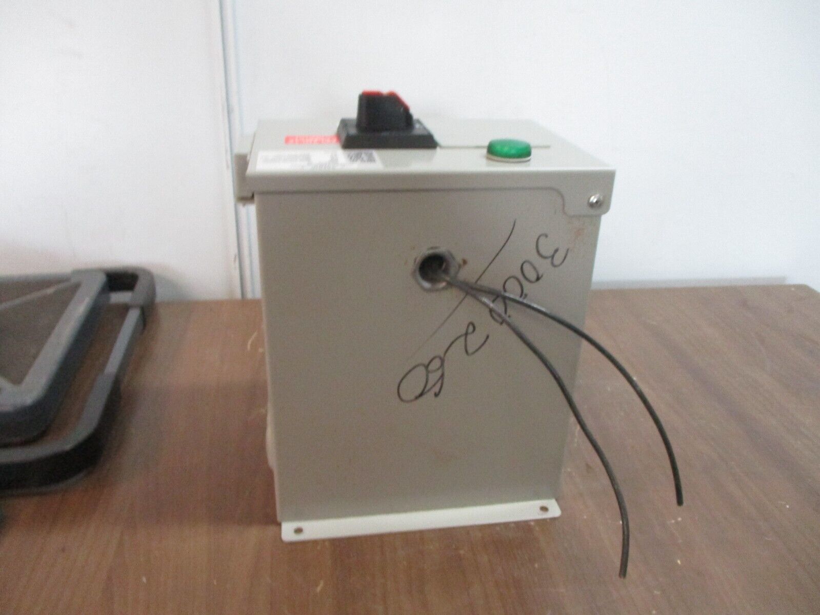 Daykin Transformer GMDGTB-05 1000VA Pri: 480V Sec: 120V 1Ph 60Hz Used