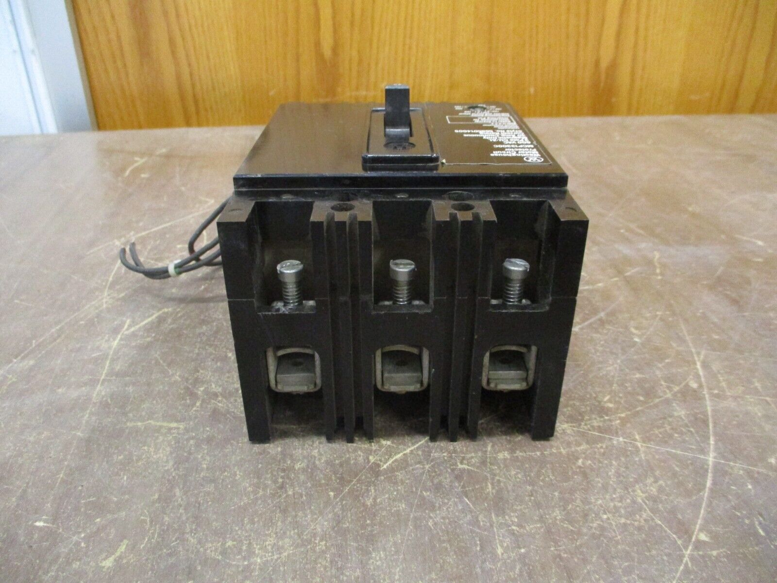 Westinghouse Motor Protector Circuit Breaker MCP13300C 30A Trip: 100-300A 600V