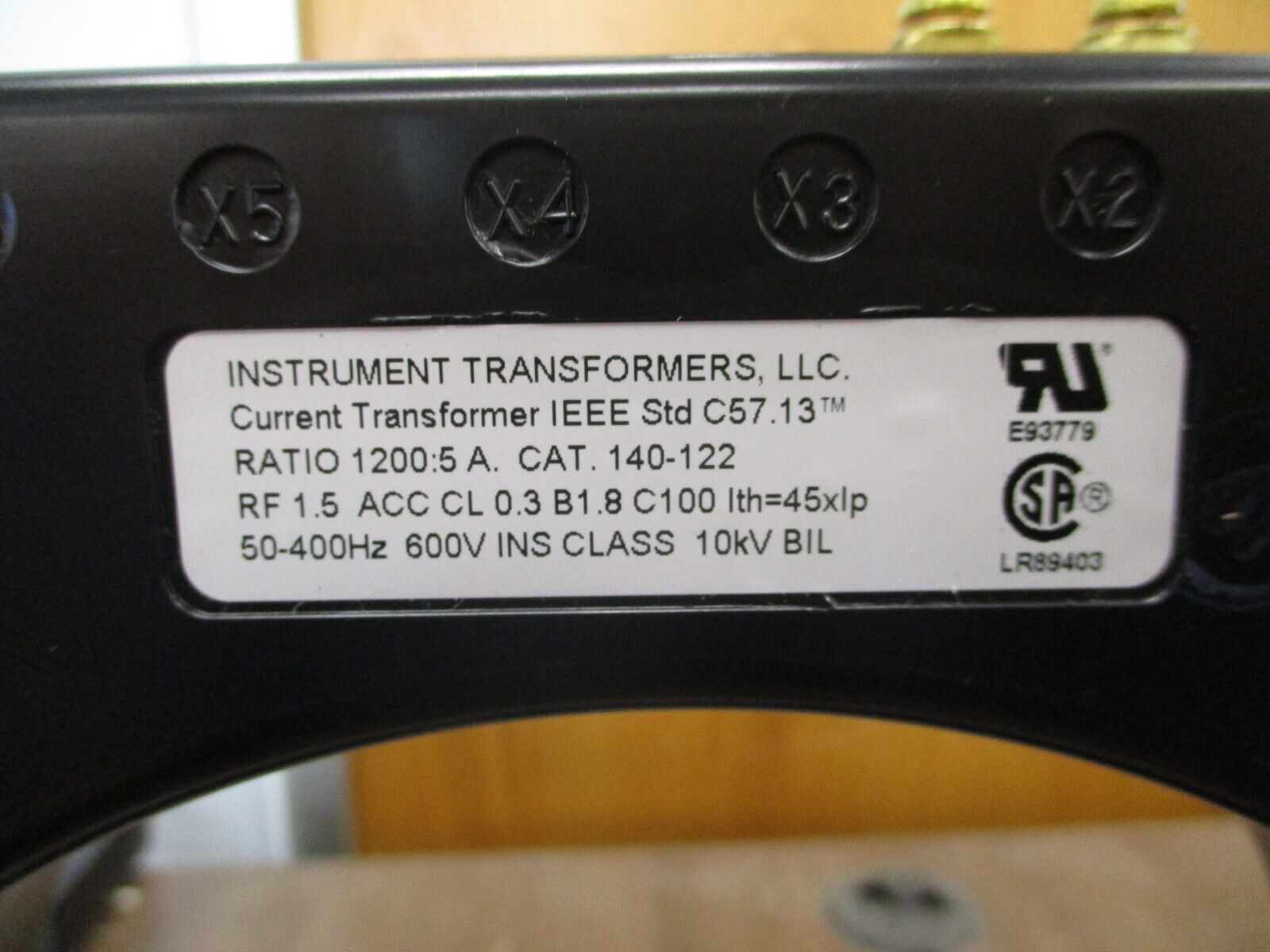 Instrument Transformers Current Transformer 140-122 Ratio 1200:5A 600V 50-400Hz