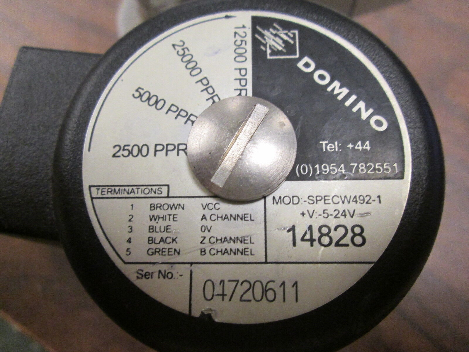 Domino Rotary Shaft Encoder 14828 2500/5000/25000/12500 PPR Used