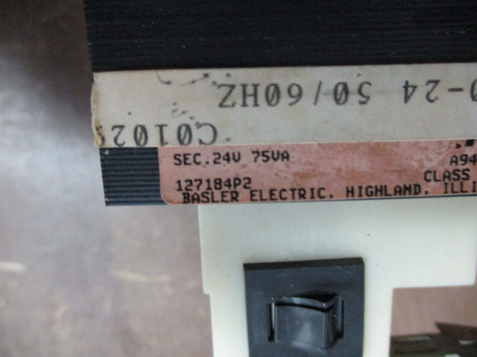 Basler Electric Transformer 127184P2 75VA Pri: 460V Sec: 24V Used