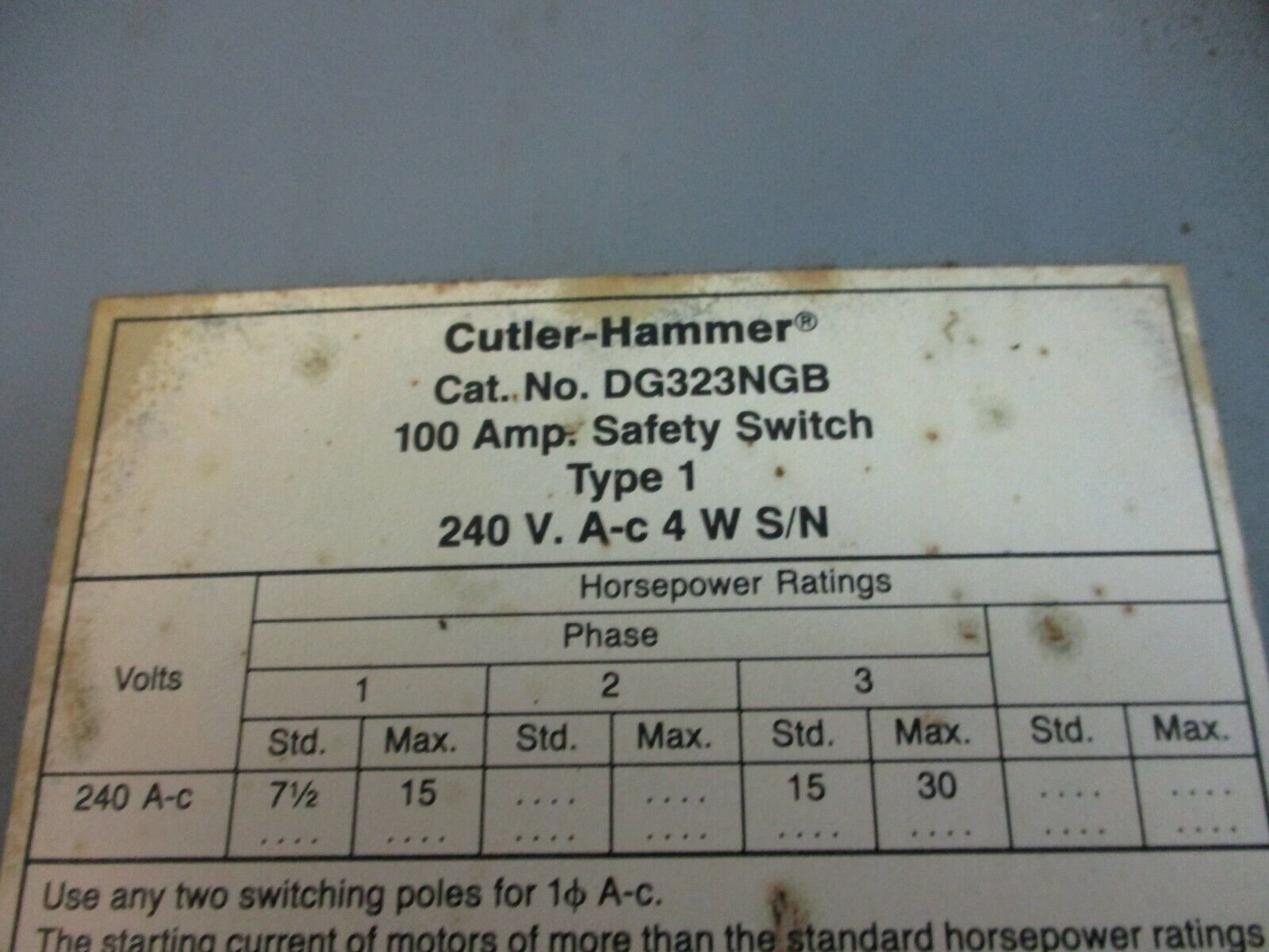 Cutler-Hammer Fusible Safety Switch/Disconnect DG323NGB 100A 240V Used