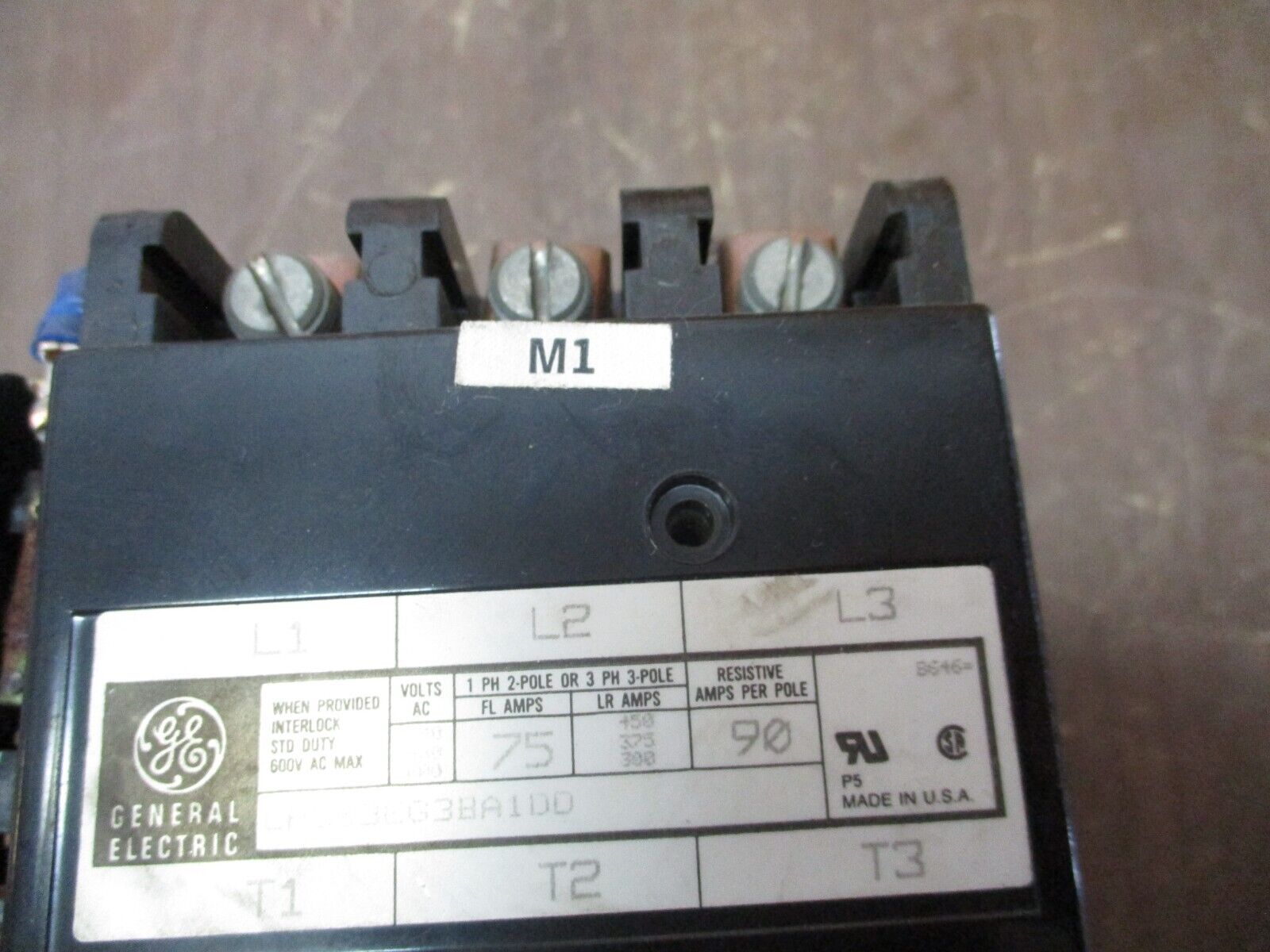 GE Contactor CR353EG3BA1DD 115-120V Coil 75A 600V *Chipped Terminal Block* Used