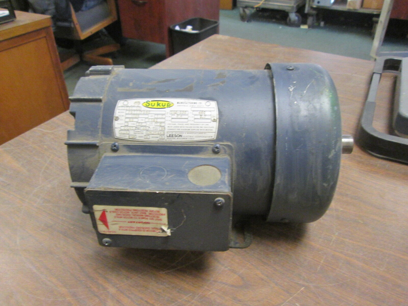 Sukup P6T17FB6D AC Motor 110235.00 1.5HP 1725RPM FR:F56Z 208-230/460V 5.4/2.7FLA