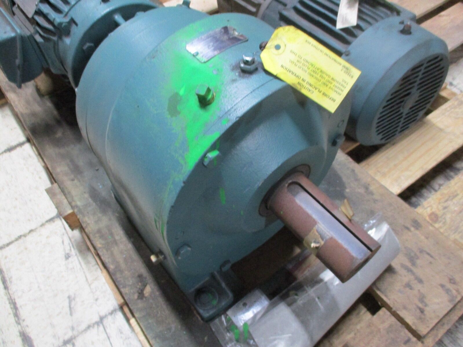 Dodge/Reliance Gear Motor w/ Brake 3-182TC-TM6A-70.6-A1 Ratio:70.6 3HP 60Hz 3Ph