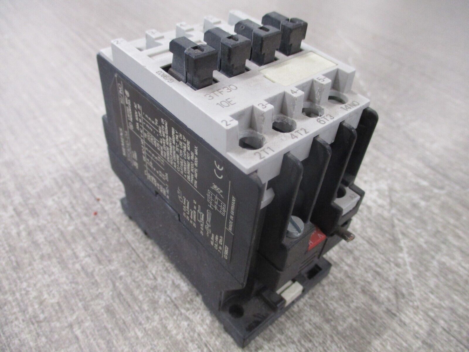 Siemens Contactor 3TF3010-0A 480V Coil 20 600V Used