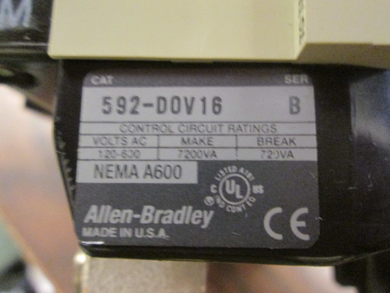 Allen-Bradley Overload Relay 592-D0V16 120-600VAC 3P Used