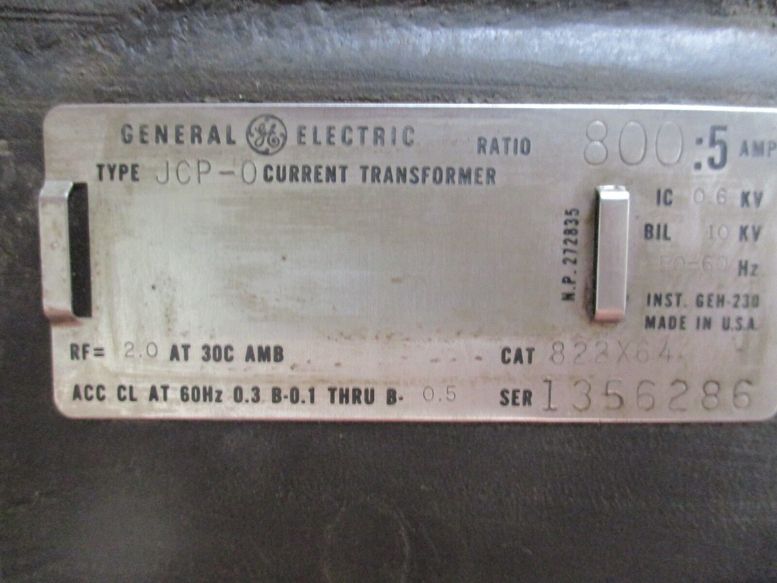 GE Type JCP-0 Current Transformer 822X64 Ratio 800:5A 600V 50-60Hz 10KVBIL Used