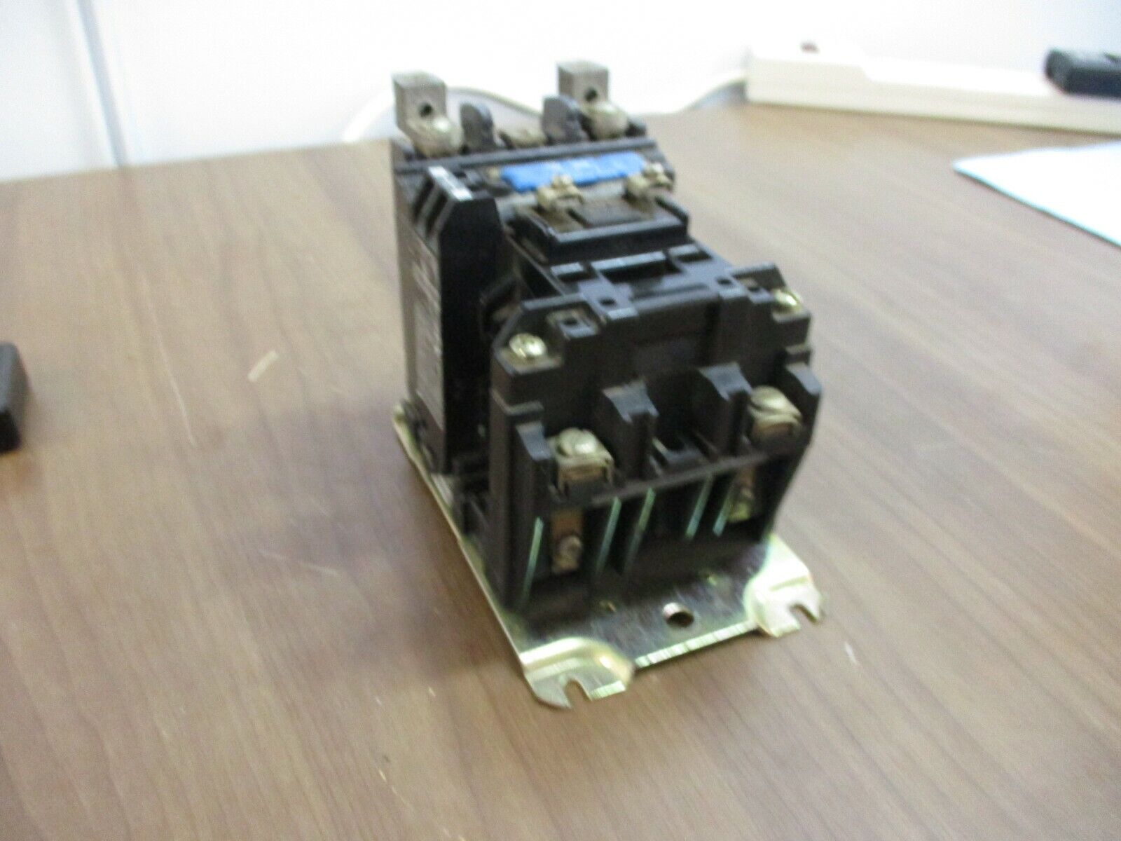 Allen-Bradley DC Contactor 107707 115VAC Coil Used