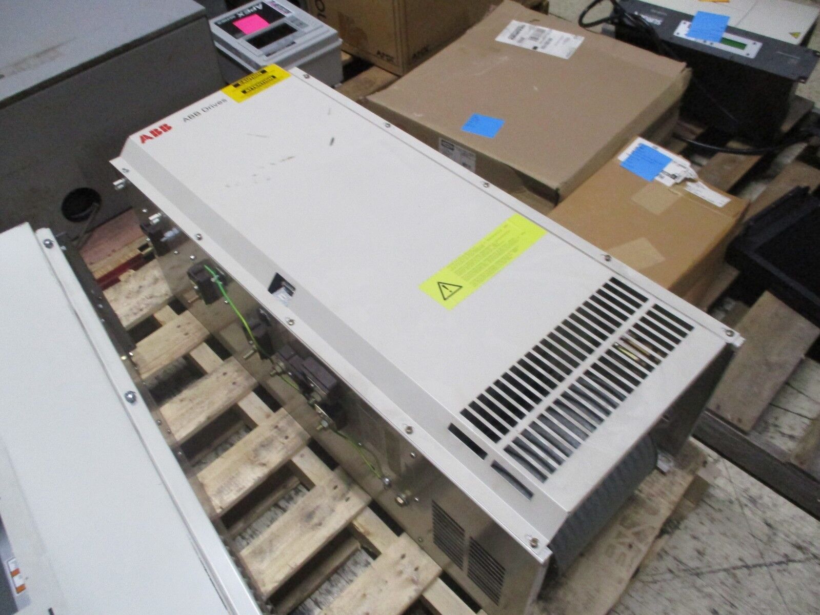 ABB ACH500 AC Drive ACH504-150-4-00P0 150HP 3Ph Used