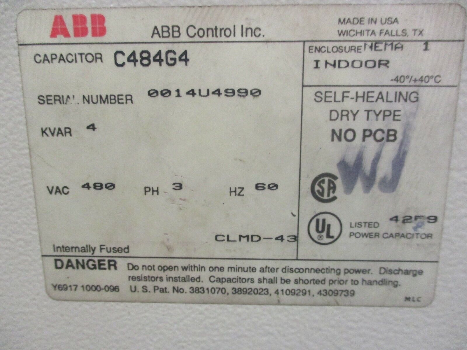 ABB LVNQ Capacitor C484G4 4KVAR 480V 3Ph 60Hz Used