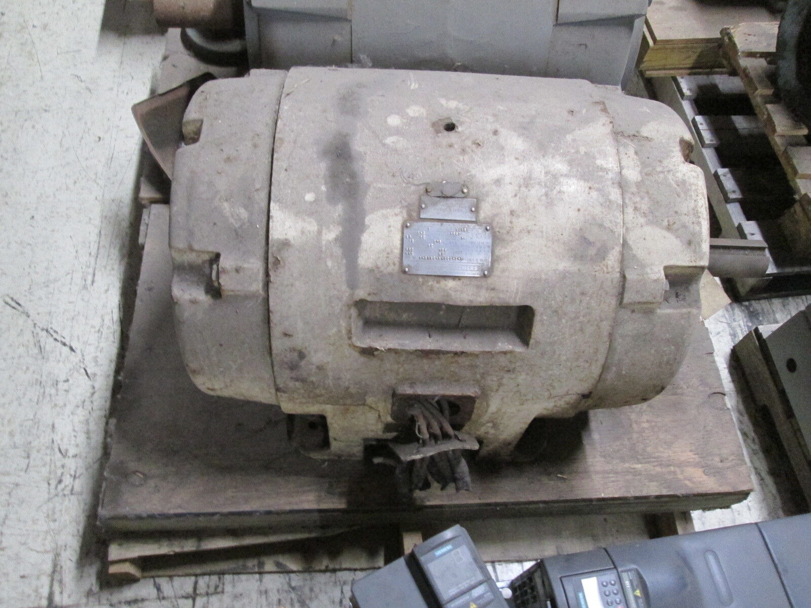 Allis-Chalmers AC Motor G-S 40HP 900RPM FR:405U 220/440V 106/53A Used