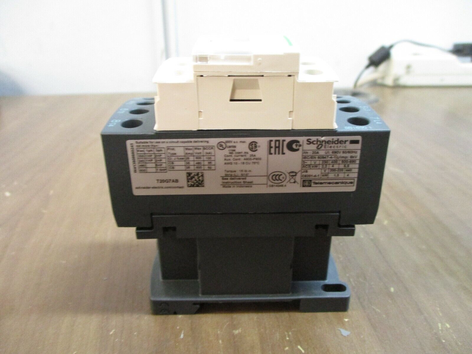 Schneider Electric Contactor LC1DT20 120V Coil Used