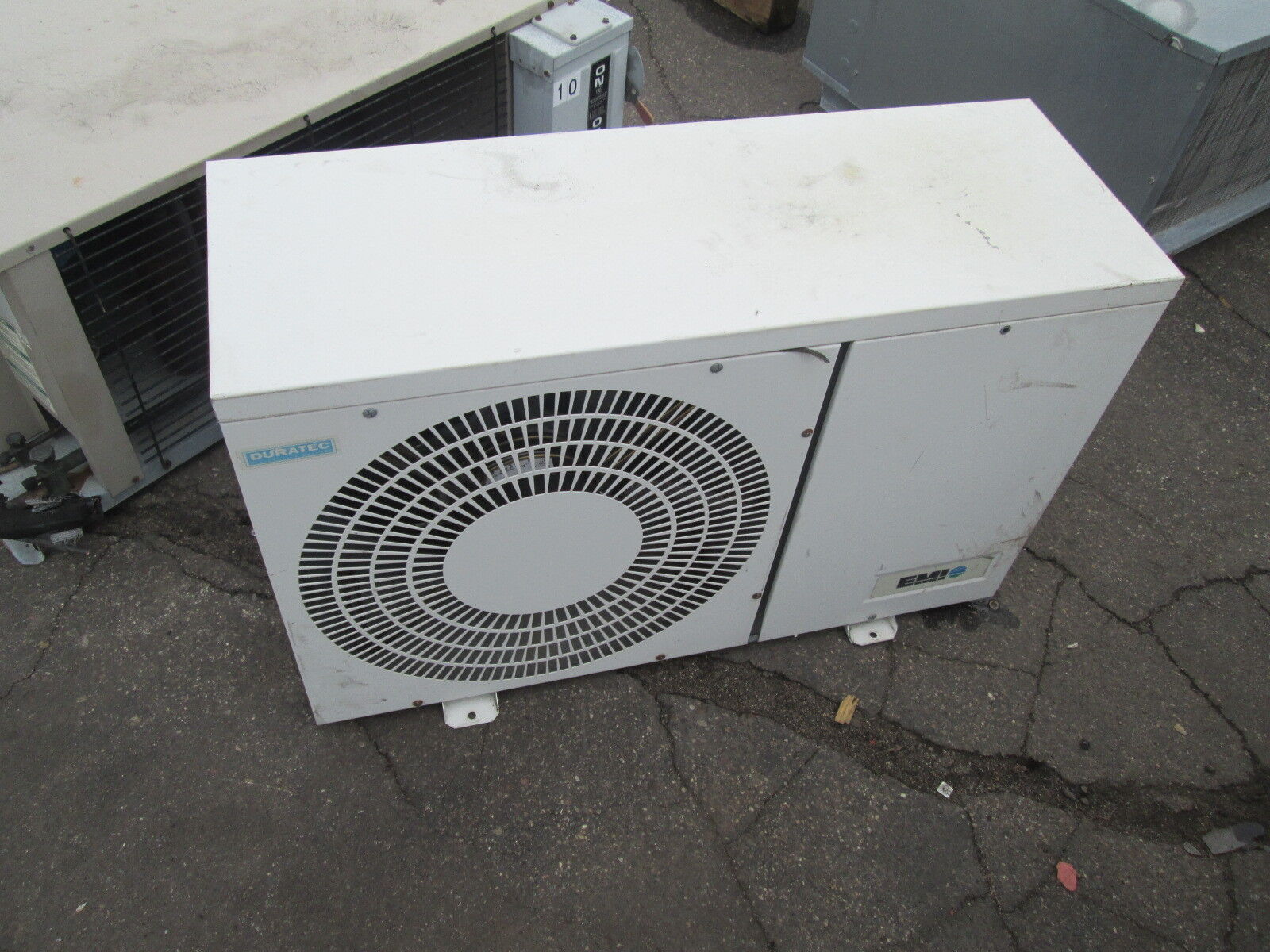 EMI SCC Condenser SCC12AA00 00AA0A 12,000 BTU's 115V Straight Cooling Used