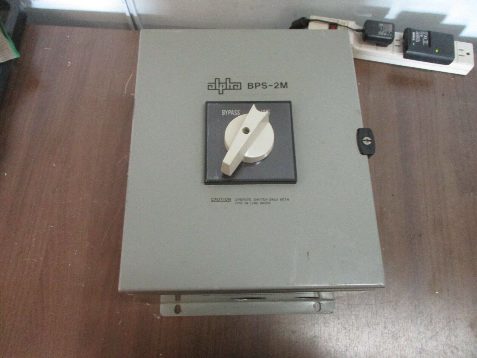 Entrelec Bypass Switch I-80 80A 3 Section Enclosed Used