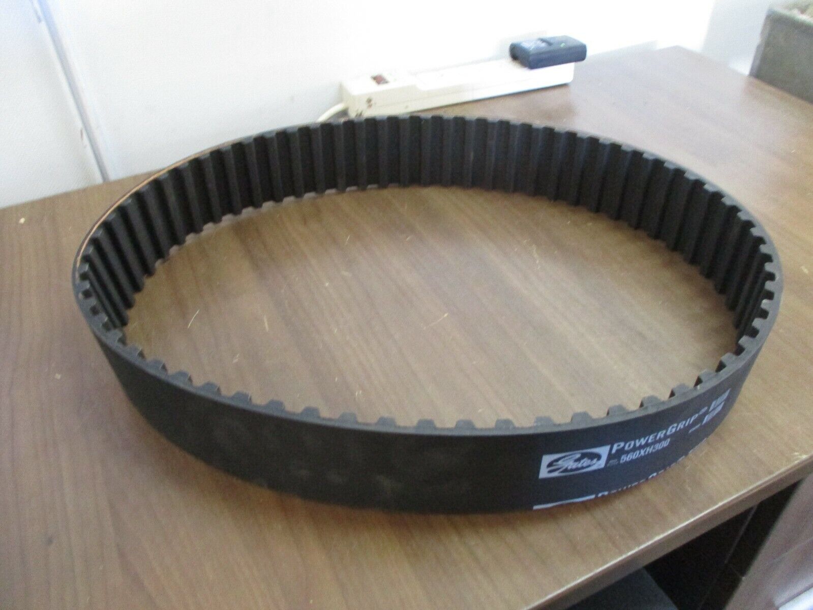 Gates PowerGrip Timing Belt 560XH300 *No Box* New Surplus