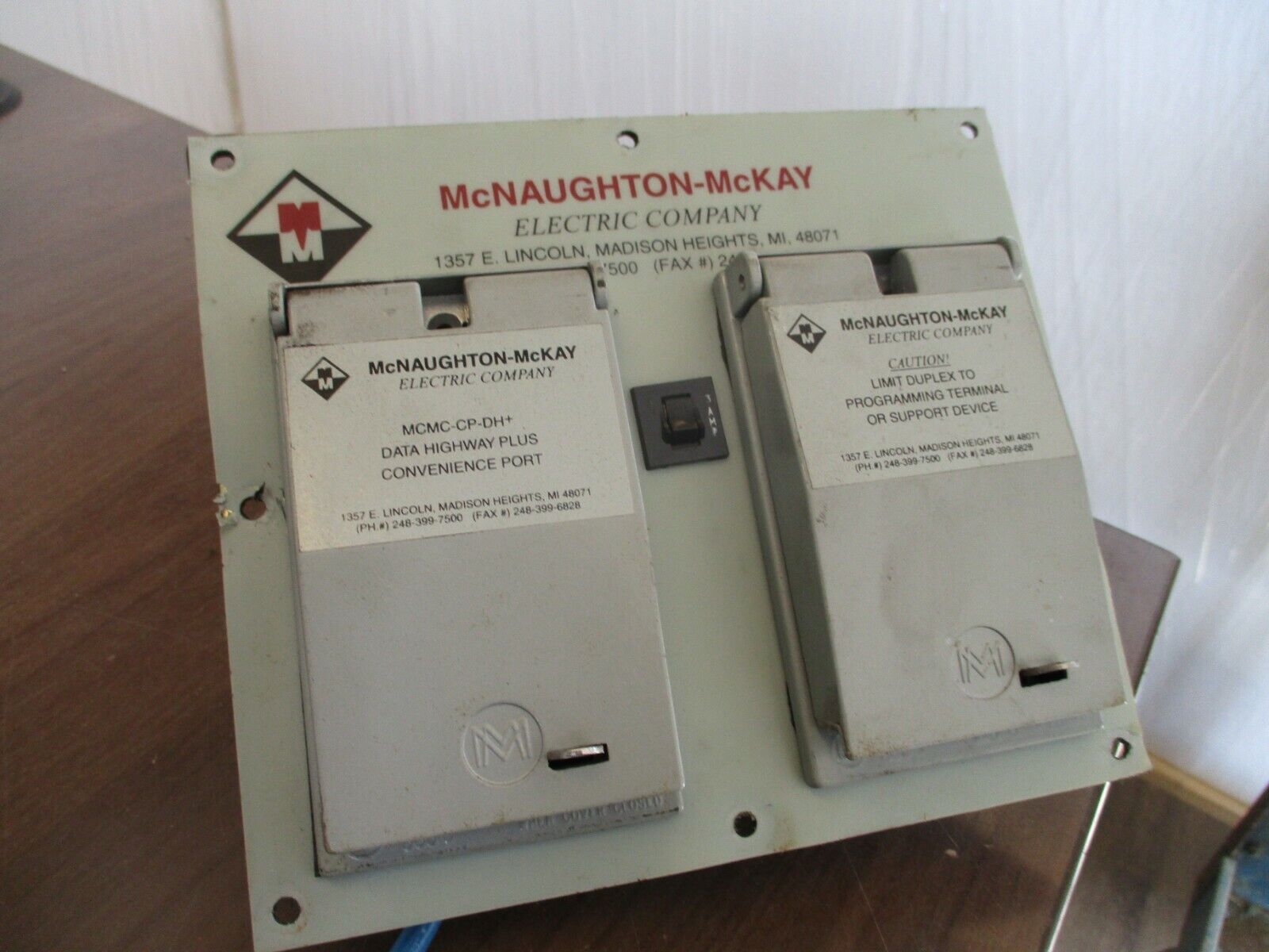 McNaughton-McKay Data Highway Plus Convenience Port MCMC-CP-DH+ Duplex Used