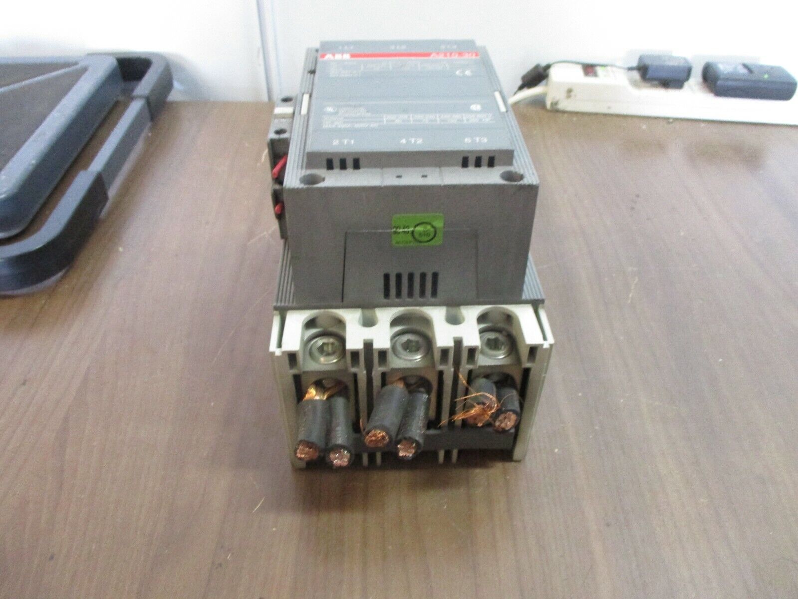 ABB Contactor A210-30 110-120V Coil 300A 600V w/ (1) Aux Contact Used