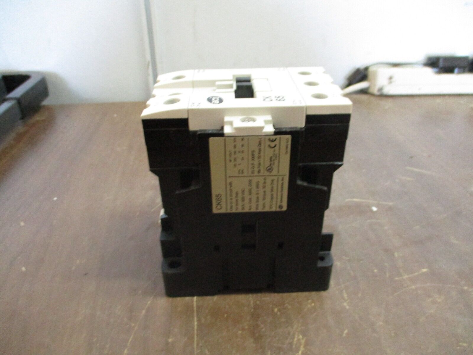 ACI Contactor CK65.322-120 120V Coil New Surplus