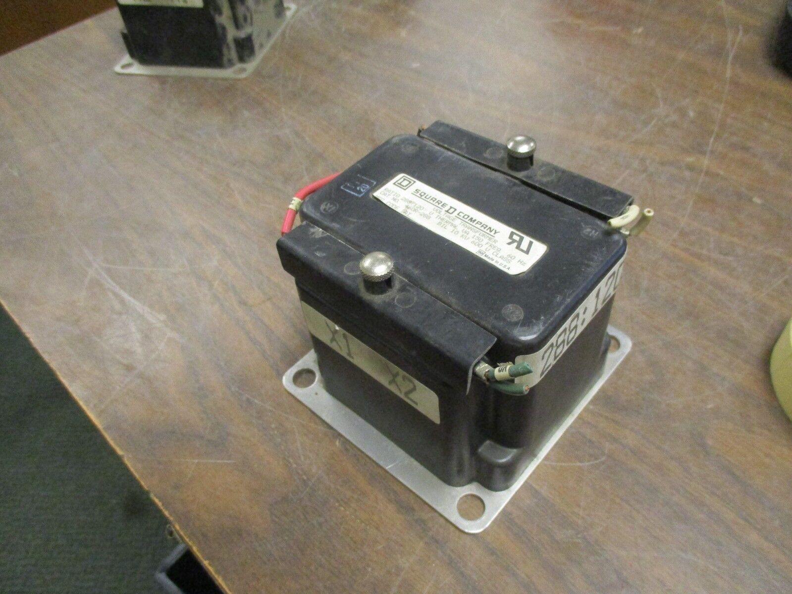 Square D Voltage Transformer 460R-288 288:120 Ratio 150VA 60Hz Used