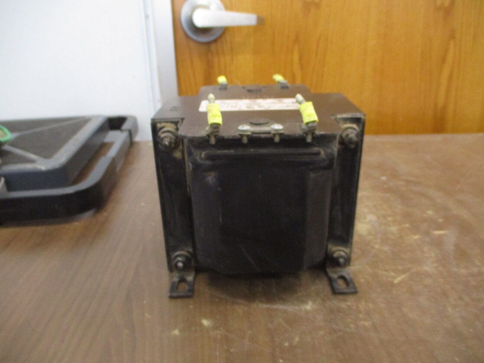 Hevi-Duty Control Transformer E1100 1.1KVA Pri 240/480V Sec 120V Used