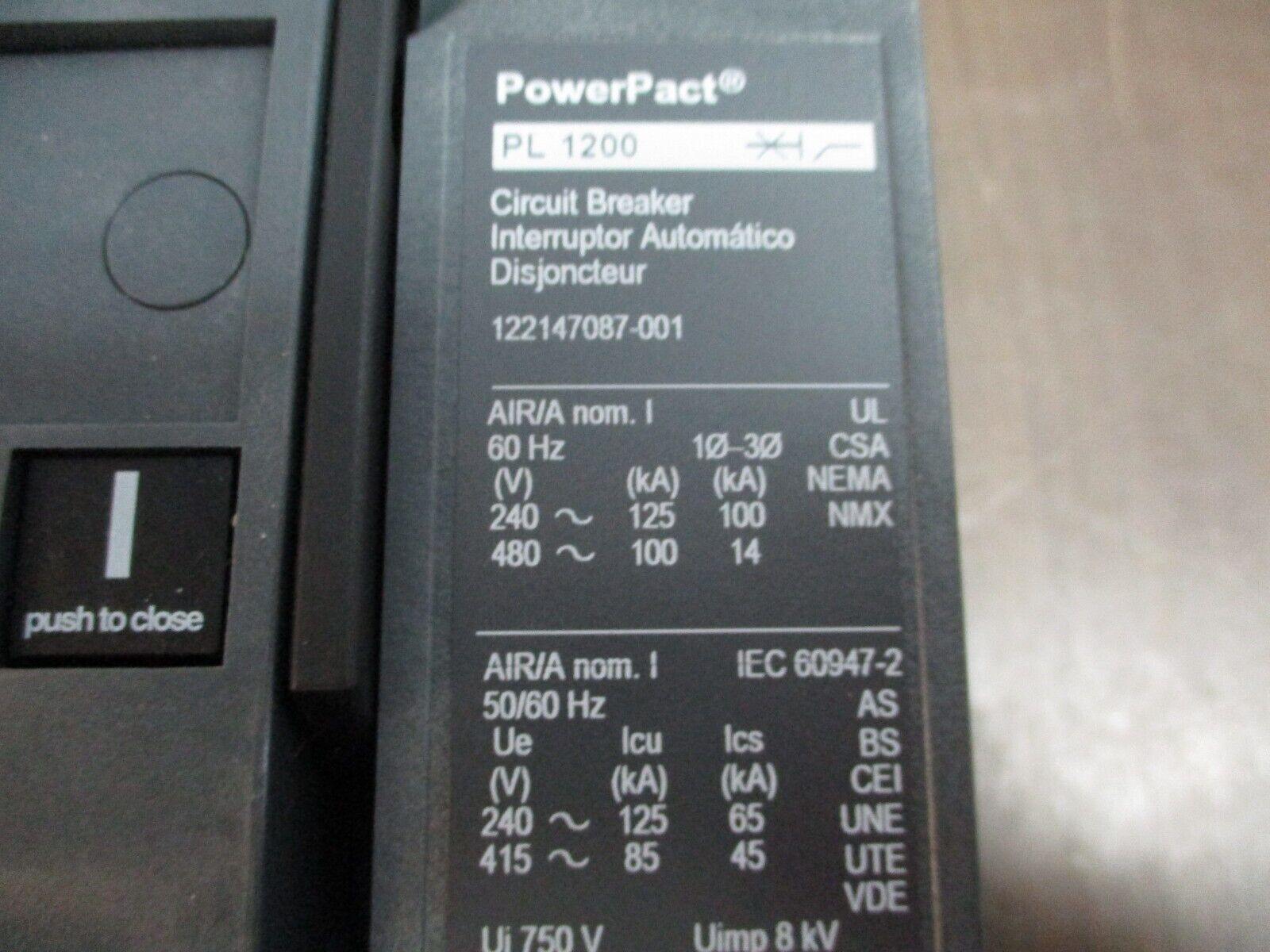 Square D Power Pact Circuit Breaker PL 1200 1200A 480V Micrologic 3.0 Trip Used