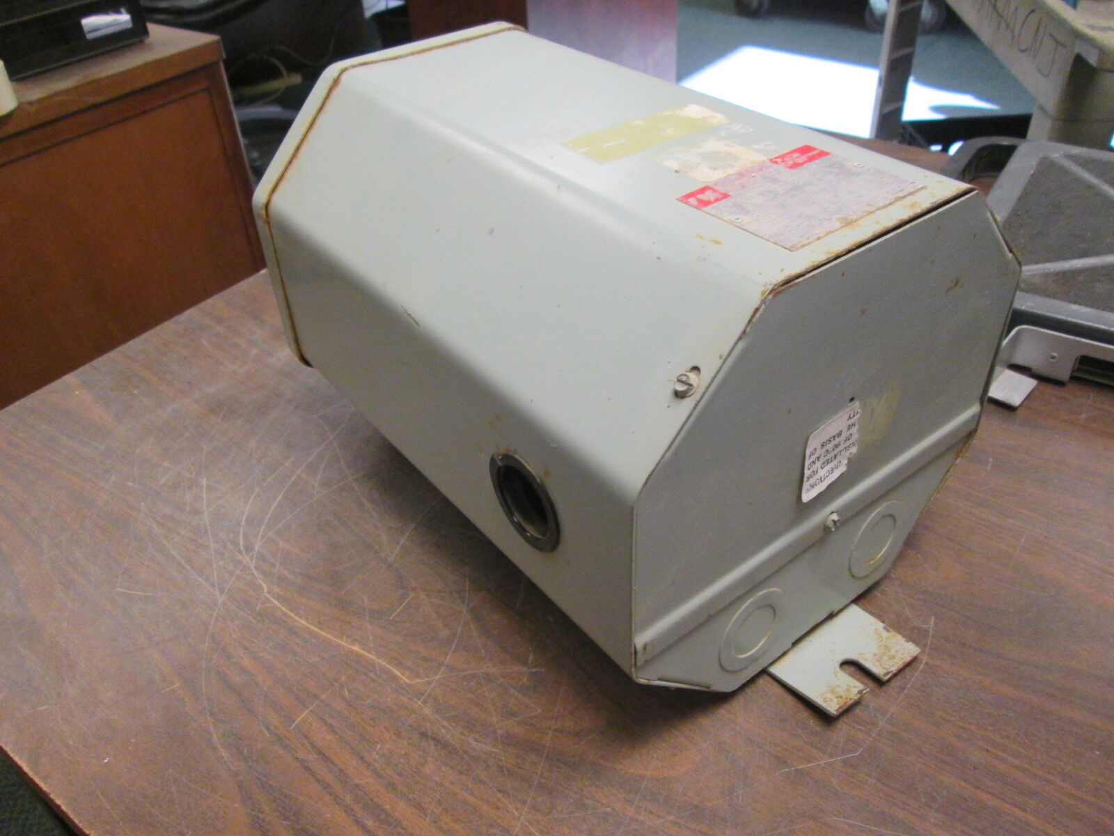 FPE 1Ph Power Transformer 30034 5KVA Pri: 480V Sec: 120/240V 60Hz Used