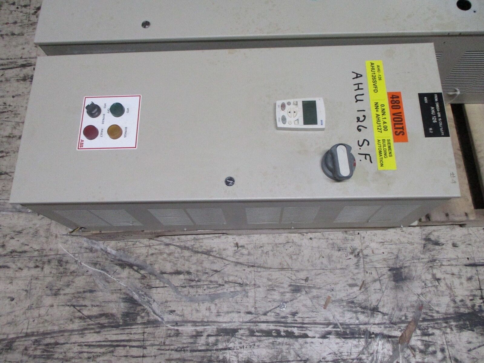 ABB	ACH550 AC Drive W/Bypass	ACH550-UH-031A-4 20HP 3Ph Used