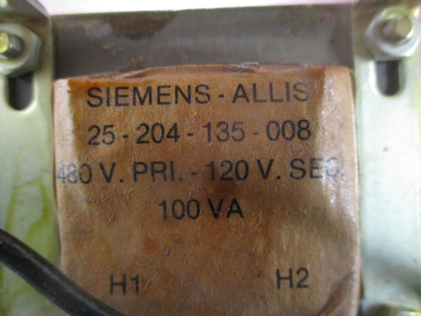 Siemens-Allis Transformer 25-204-135-008 100VA Pri: 480V Sec: 120V Used