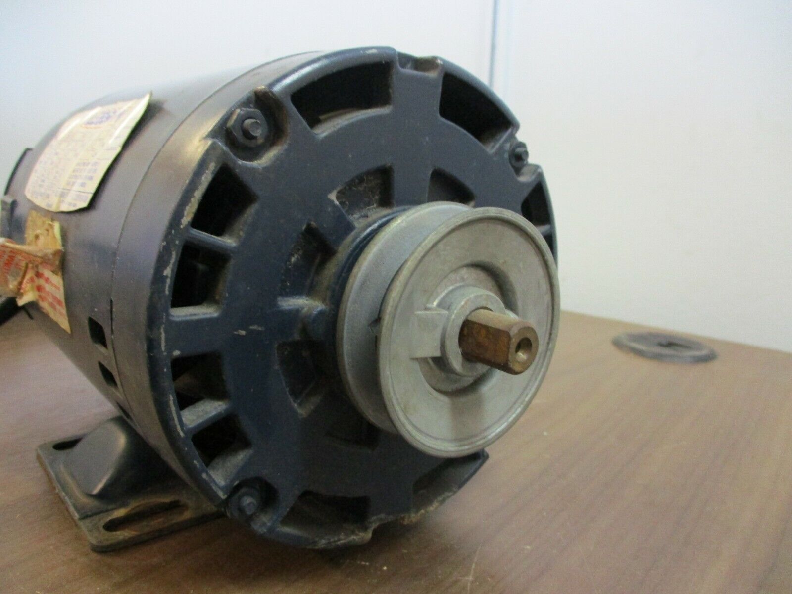 Leeson Gearmotor 101191-00 .5HP 1800 RPM 115V 1Ph 60Hz Used