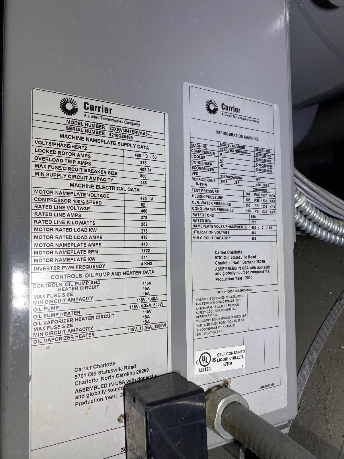 Carrier 23XRV AquaEdge Screw Chiller 550 Ton 282KW 23XRV MFD 2010 Hours: 12,195