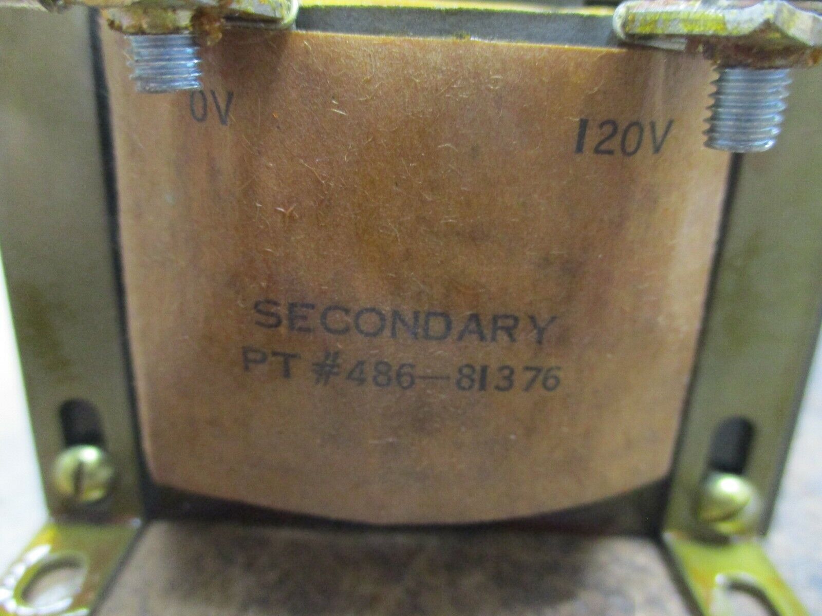 Misc. Brand Transformer 486-81376 Pri: 208/240/480V Sec: 120V Used