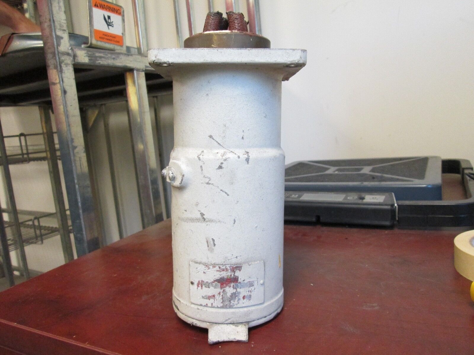 Crouse-Hinds Receptacle CEST 9506 60A@230V 30A@460V 4W Used