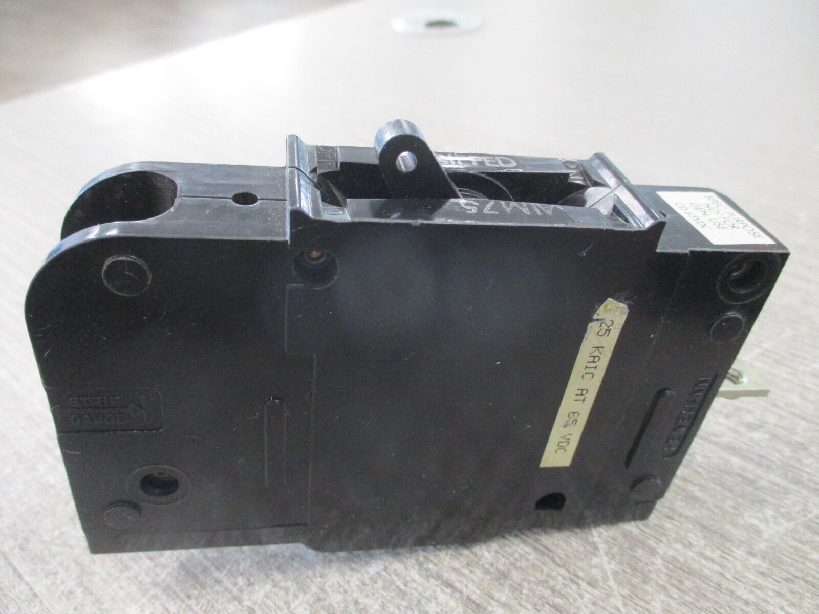 Heinemann Circuit Breaker CD1-H9-DU-0075 75A 65VDC 1P Used