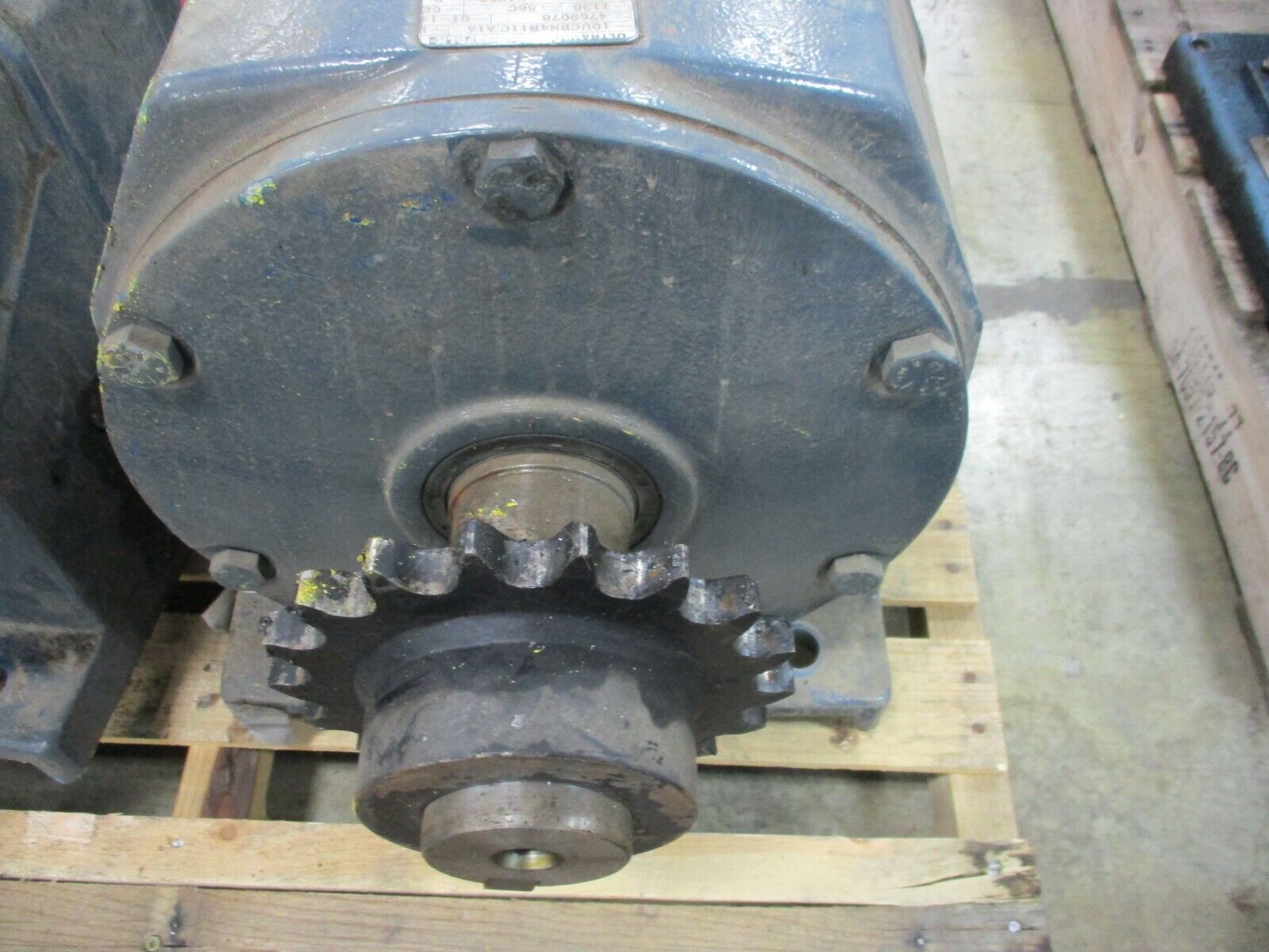 Falk Ultramite Gear w/ Motor 10UCBN4B11C.A1A Ratio: 1138 56C Frame 0.75HP Motor