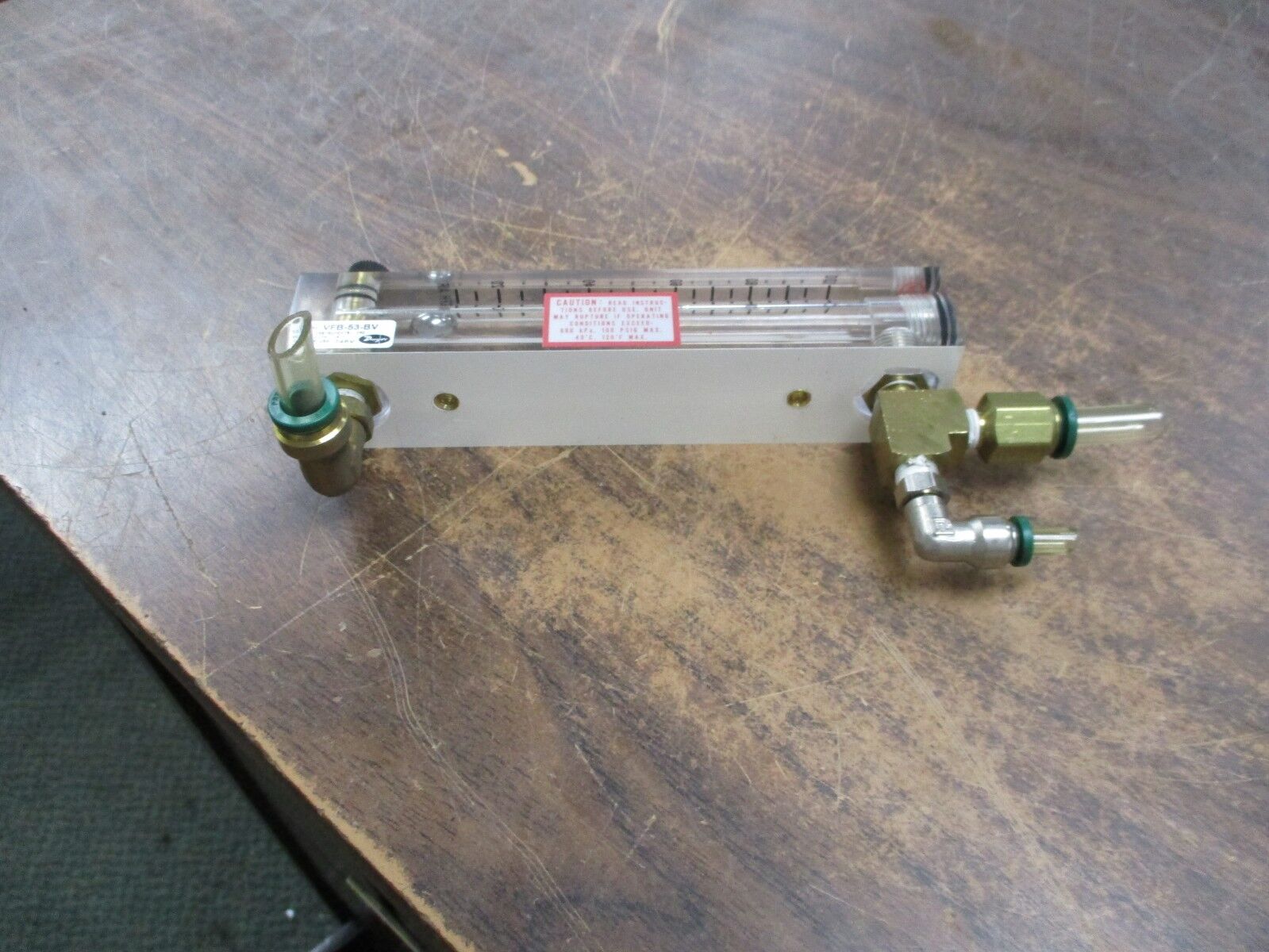 Dwyer Flow Meter VFB-53-BV Used