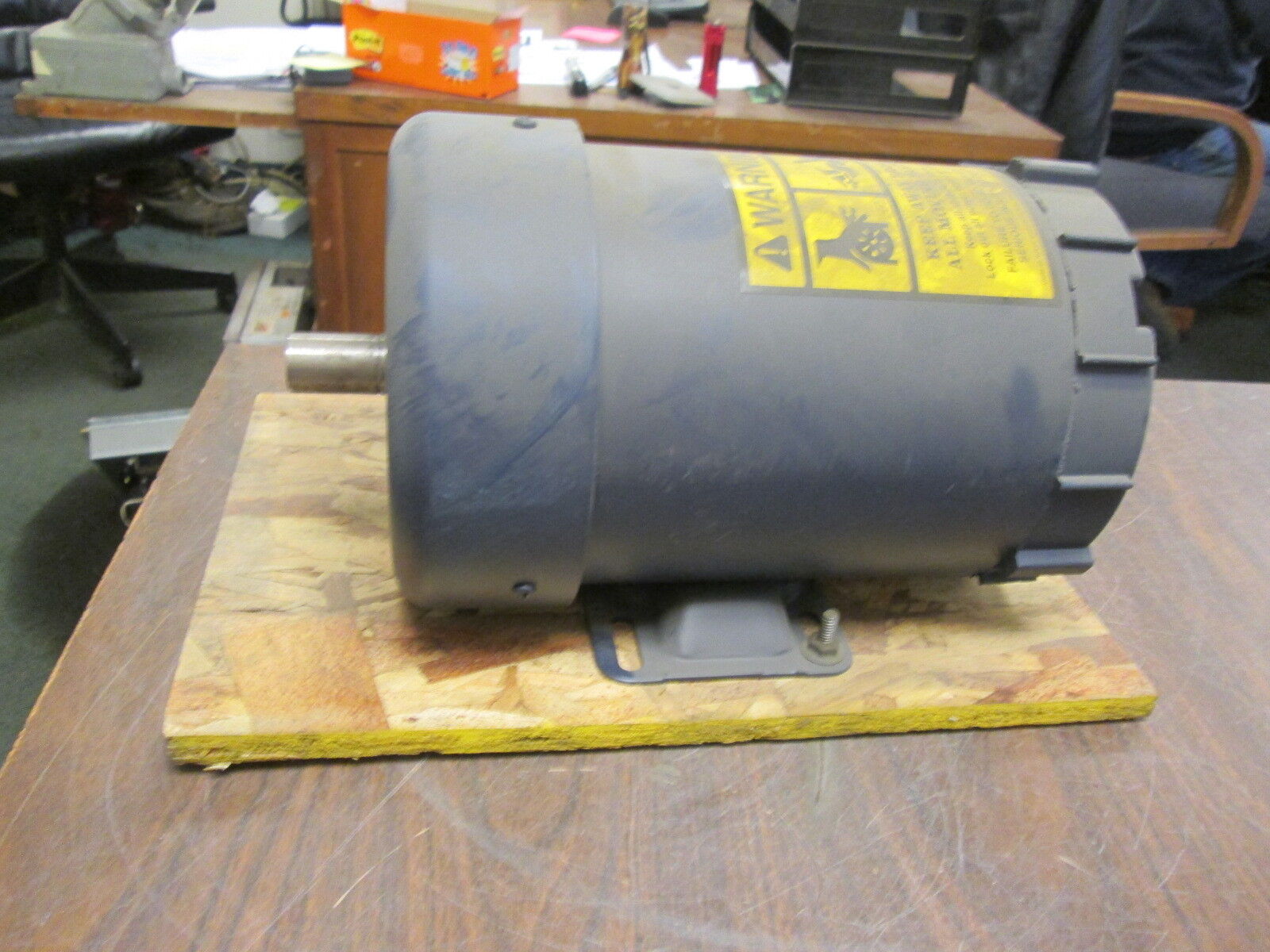 Sukup P6T17FB6F AC Motor 110235.00 1½HP 1725RPM FR: F56Z 208-230/460V 3Ph Used