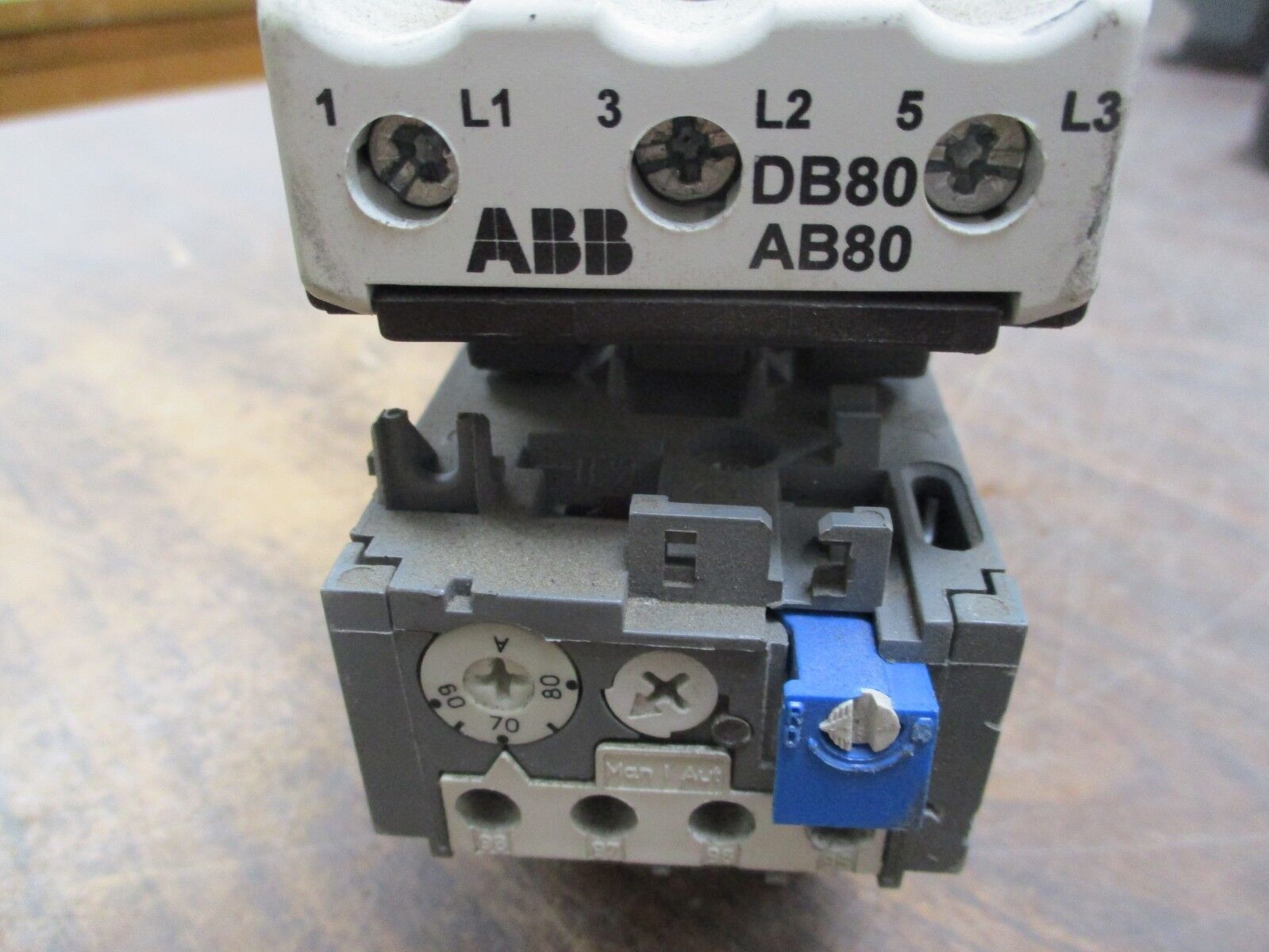 ABB Solid State Overload w/ Din Rail Adapter TA75 DU Trip: 60-80A Used