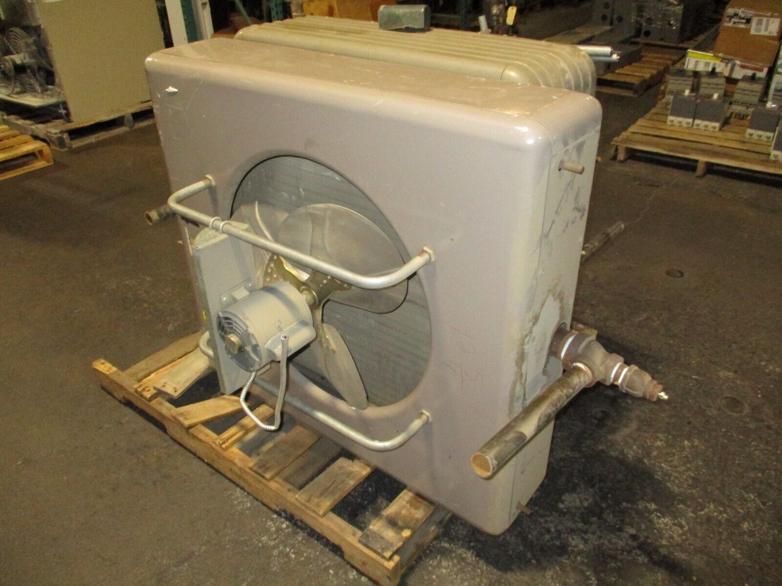 Daikin Steam Heater UHH-086A-B 86,000 BTU Used