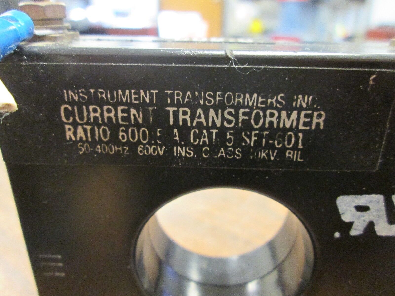 Instrument Transformers Current Transformer 5-SFT-601 Ratio: 600:5A 10KV BIL