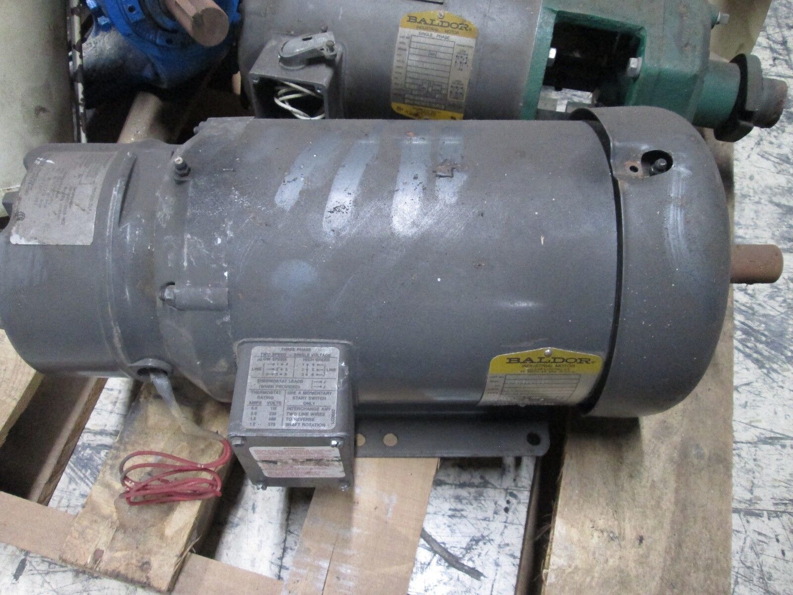 Baldor AC Motor 36E586X123G1 1/0.5HP 480V 1.7/2A 1140/875RPM 184T Frame Used