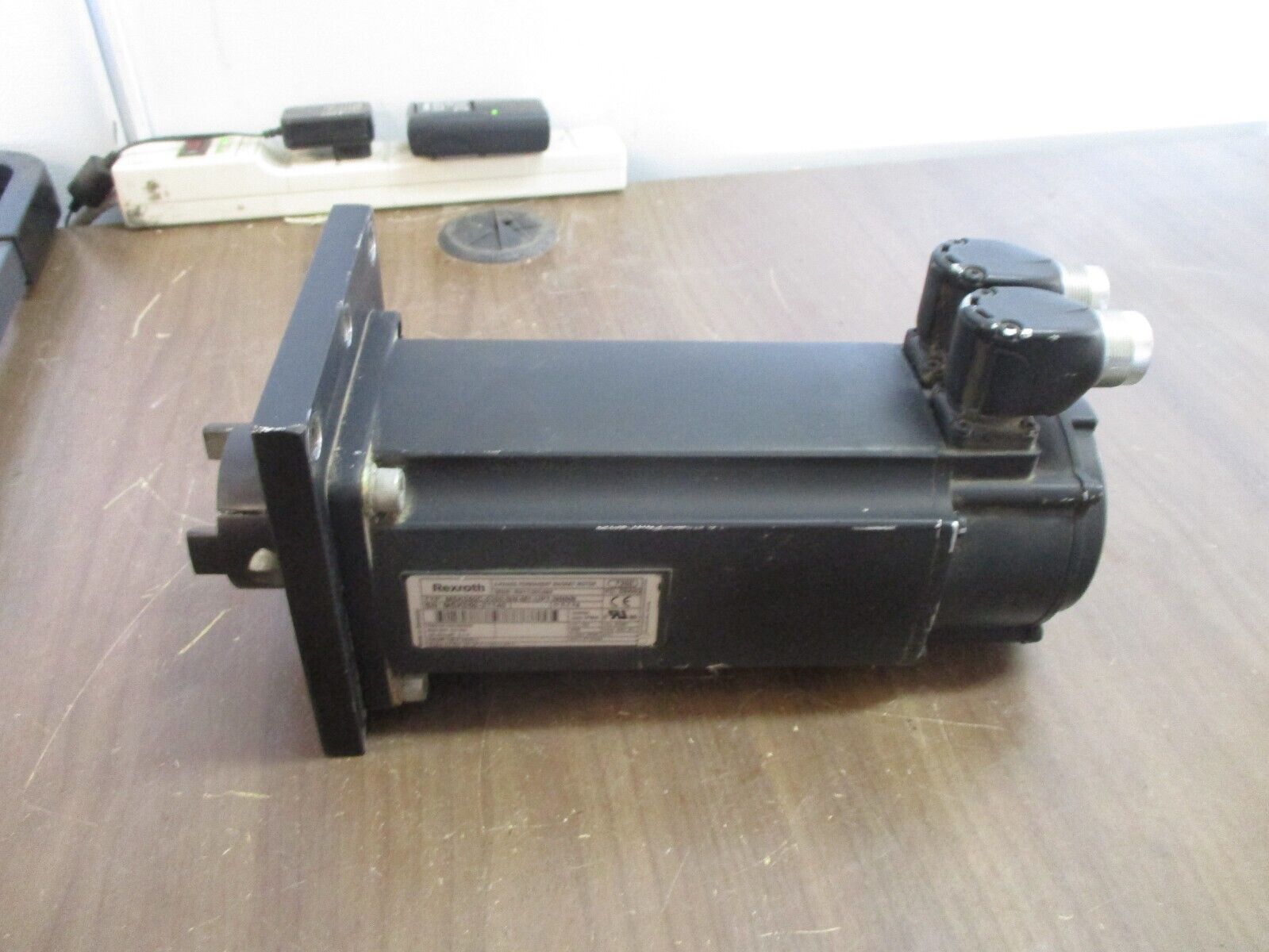 Rexroth Servo Motor MSK050C-0300-NN-M1-UP1-NNNN 600V 1.77Nm/A nMax: 4700min-1