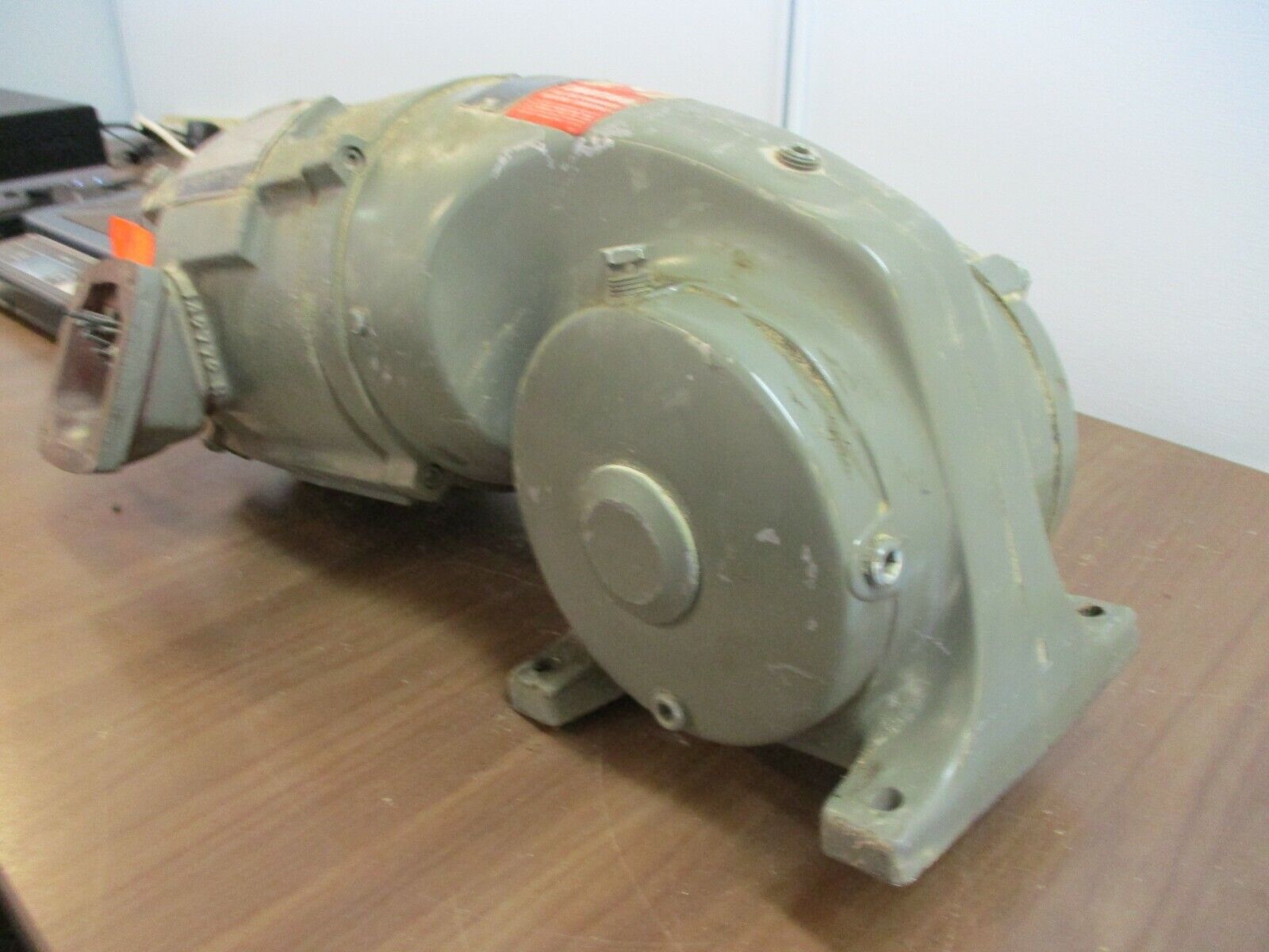 US Motors Syncrogear Motor DD54699 Ratio: 14.1:1  0.5HP 1800RPM 5.6A 230/460V