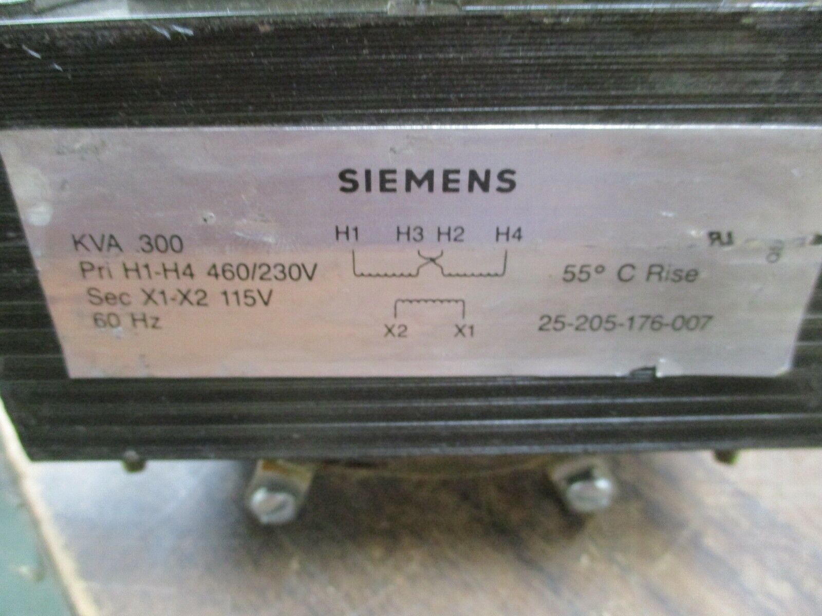 Siemens Transformer 25-205-176-007 0.300KVA Pri: 230/460V Sec: 115V 60Hz Used