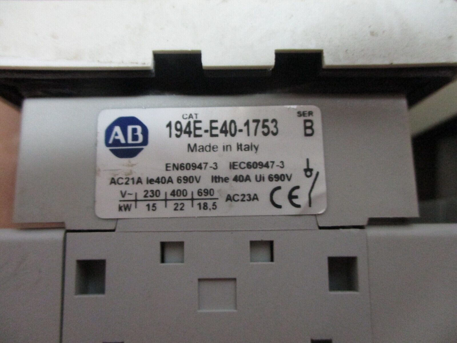 Allen-Bradley Disconnect Switch 194E-E40-1753 Ser. B 40A Used