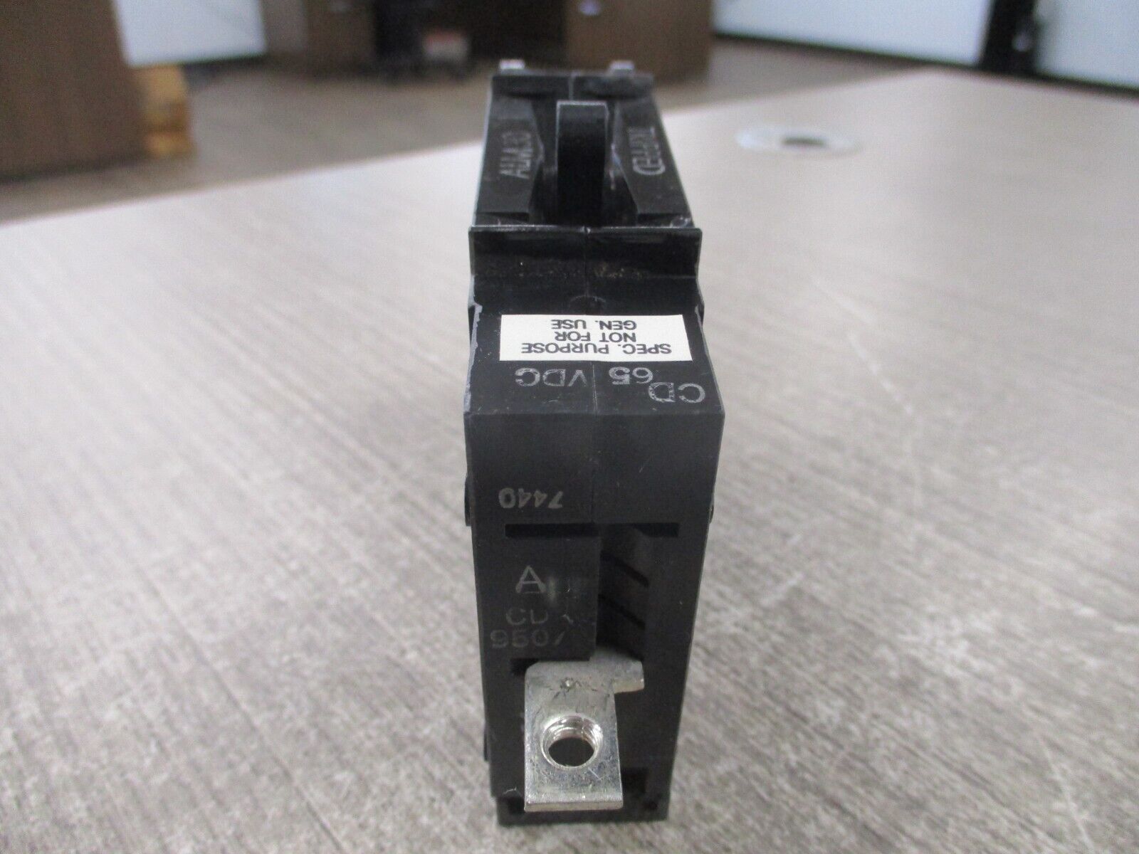 Heinemann Circuit Breaker CD1-H9-DU-0030 30A 65VDC 1P Used