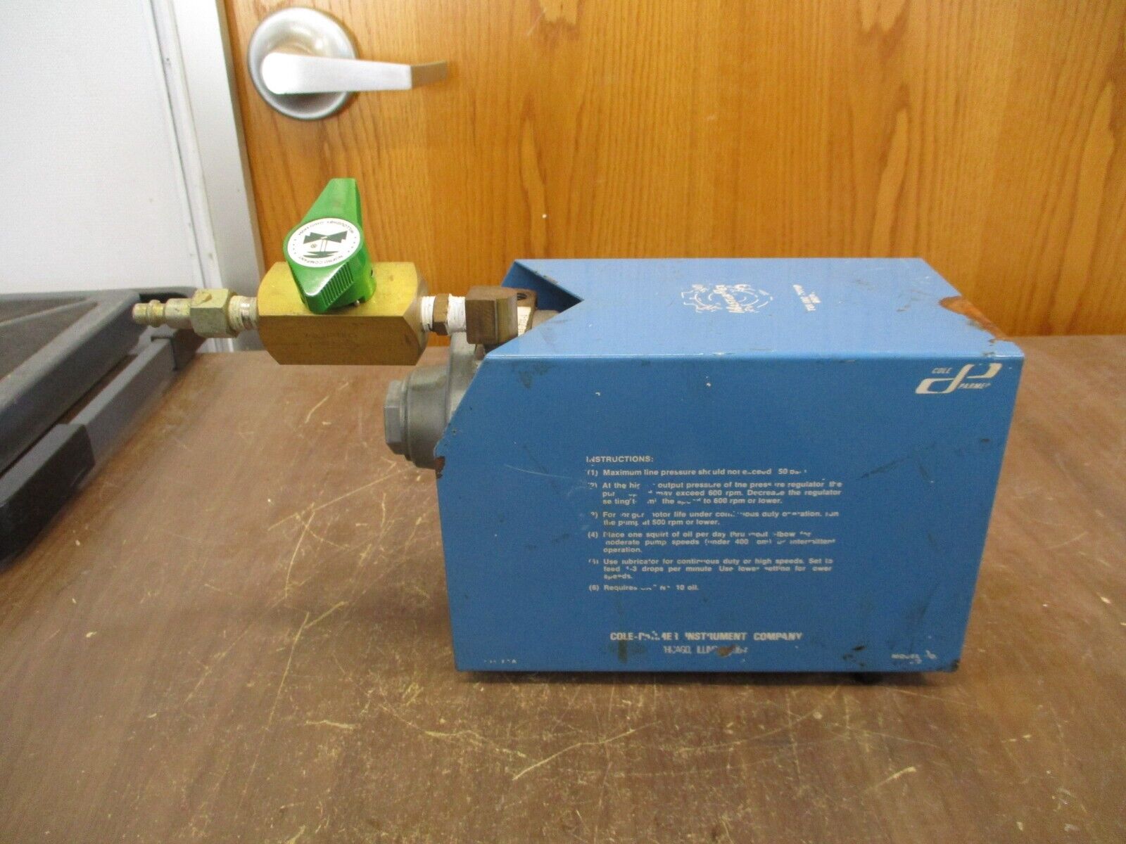 Cole-Parmer / Gast MasterFlex Peristaltic Pump 2AM-FCC-1 *Chipped Paint* Used