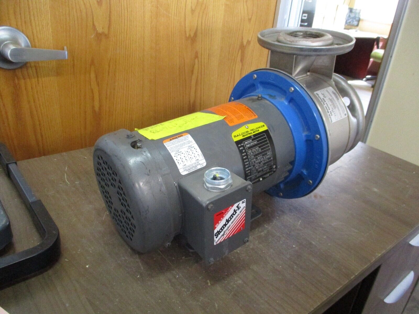 Goulds G&L Series SSH Centrifugal Pump 5SH4E52E5 Size: 2x2½-6 Dia: 5 1/8" 1HP