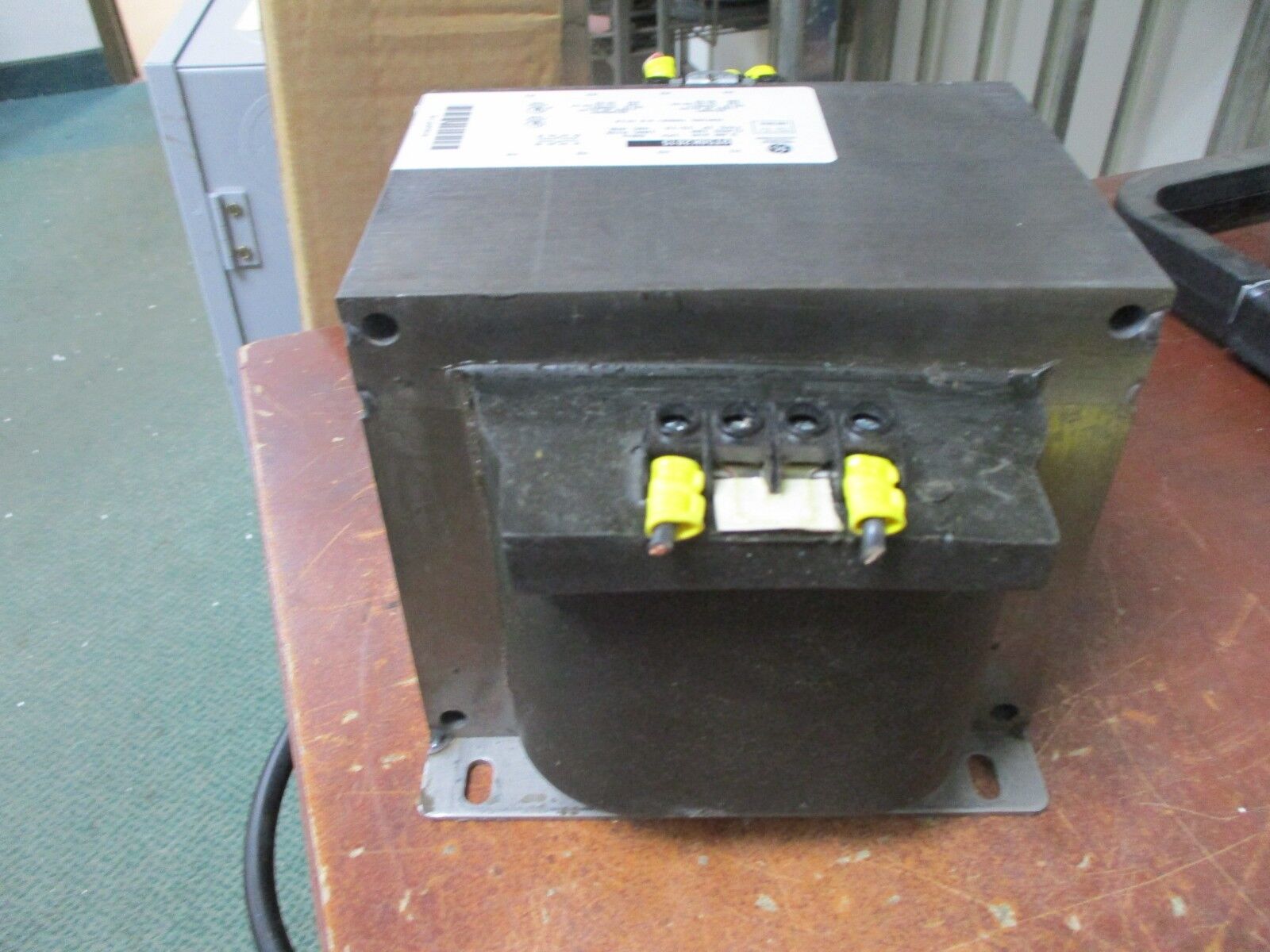 GE Control Transformer 9T58K2815 3kVA 1Ph Pri: 240/480V Sec: 120/240V 60Hz Used